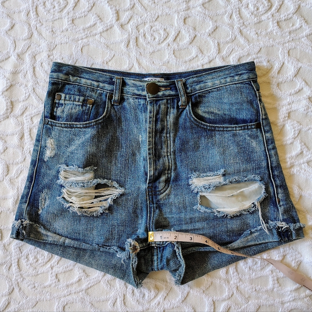 Tobi Mid Rise Ripped Cuffed Denim Shorts 26 - Picture 11 of 13